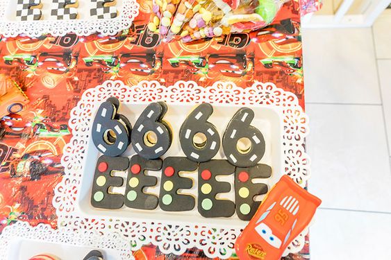 Festa do carros - Relâmpago MCQueen