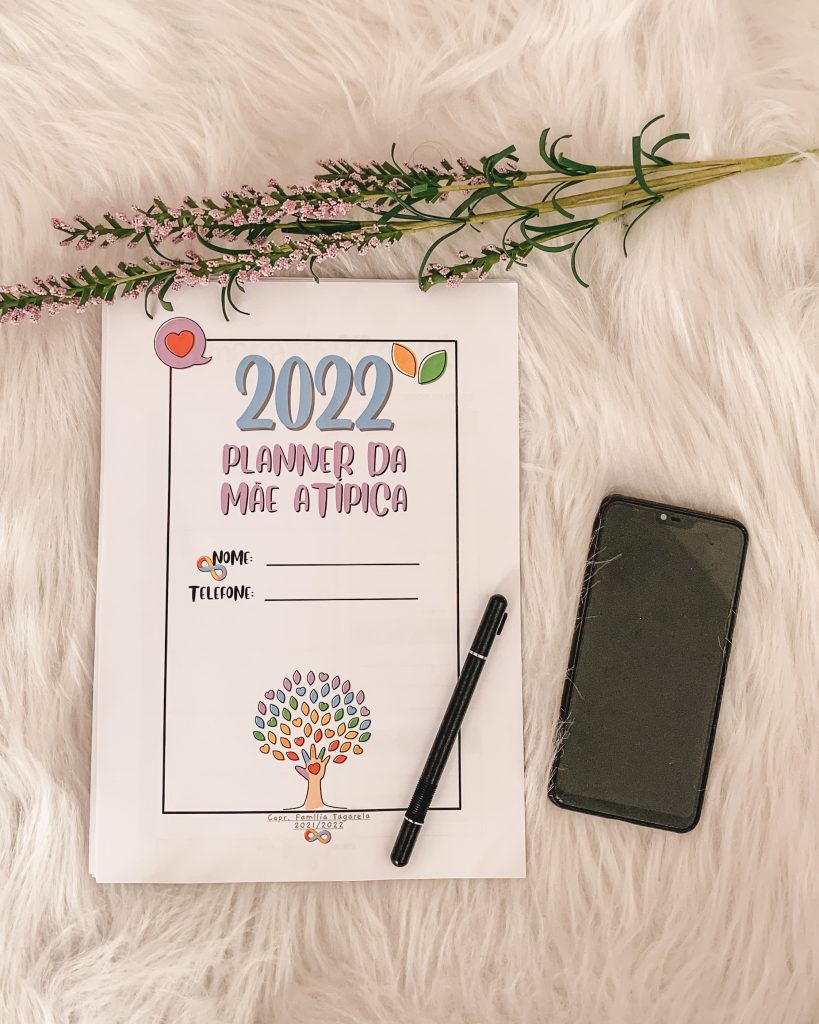 2022 planner da mãe atípica capa
